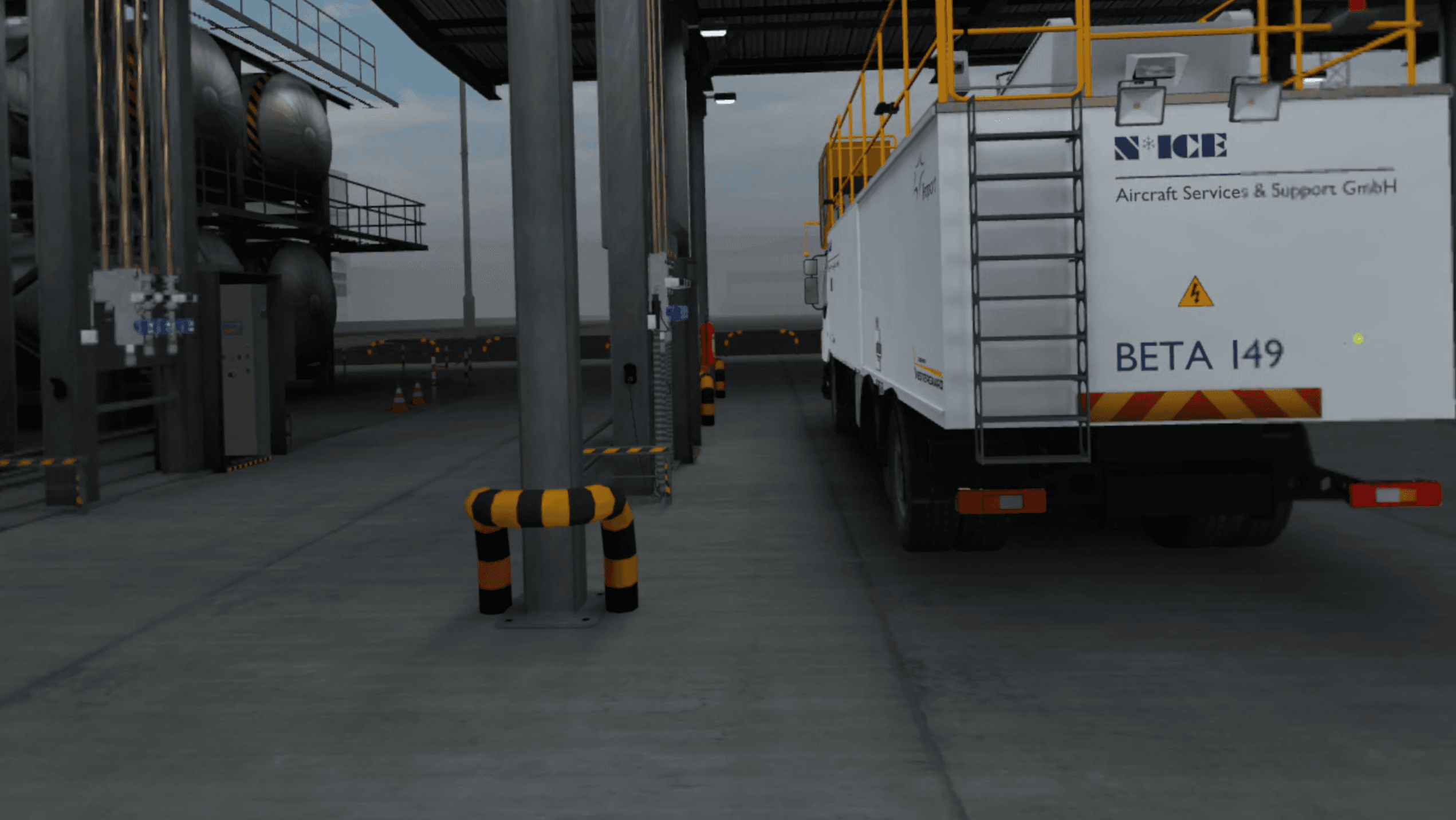 Un'autobotte con la sigla BETA 149 parcheggiata sotto la tettoia di rifornimento accanto ai serbatoi di stoccaggio, pronta per il giro di controllo.
